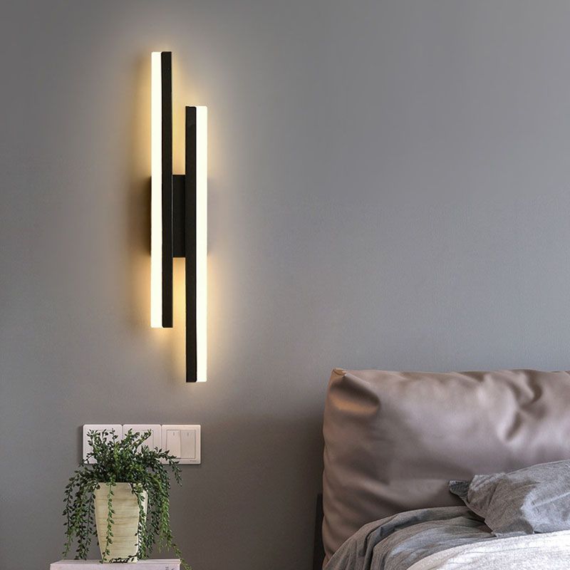 Modern Black and Gold LED Wall Lamp in Acrylic and Metal for Living or Bedroom Decor